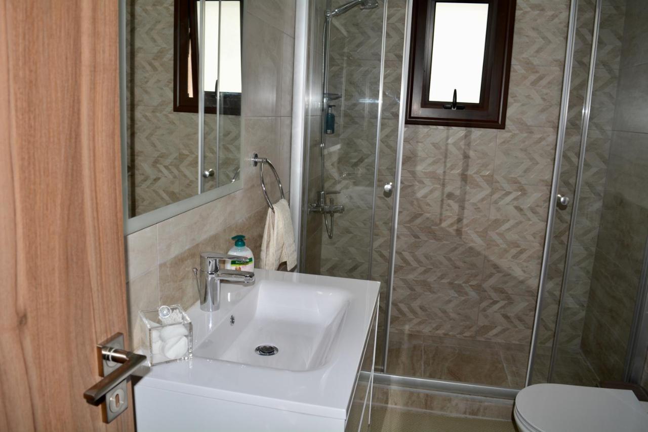 Panorama Apartamento Klorakas Exterior foto